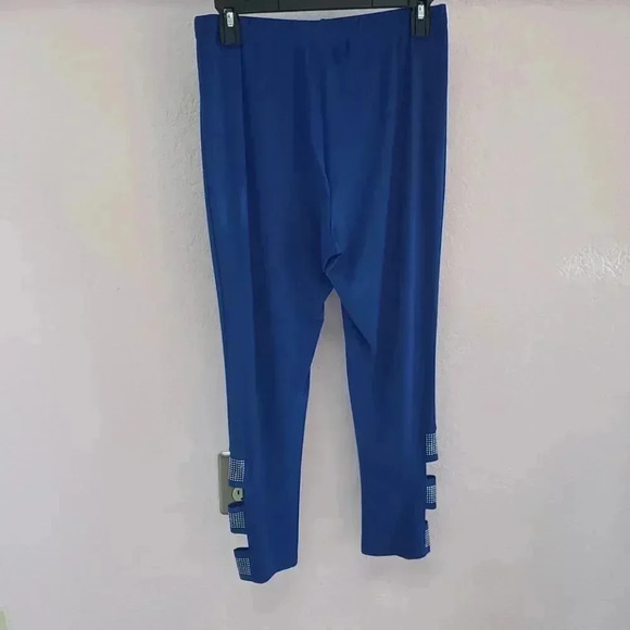 Rhinestone Ladder Tunic and Ankle Pant Set - Picture 7 of 7